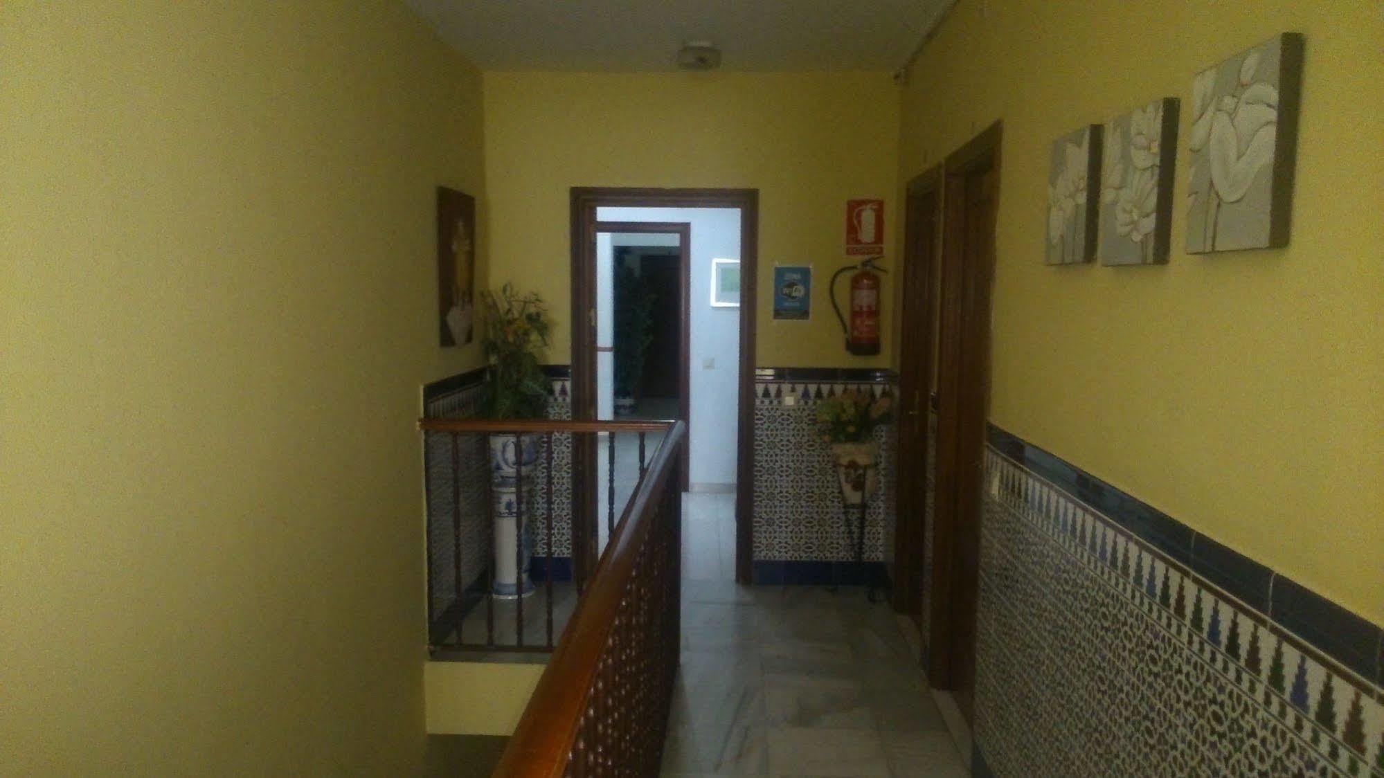 Hostal Virgen Del Rocio Ронда Екстер'єр фото