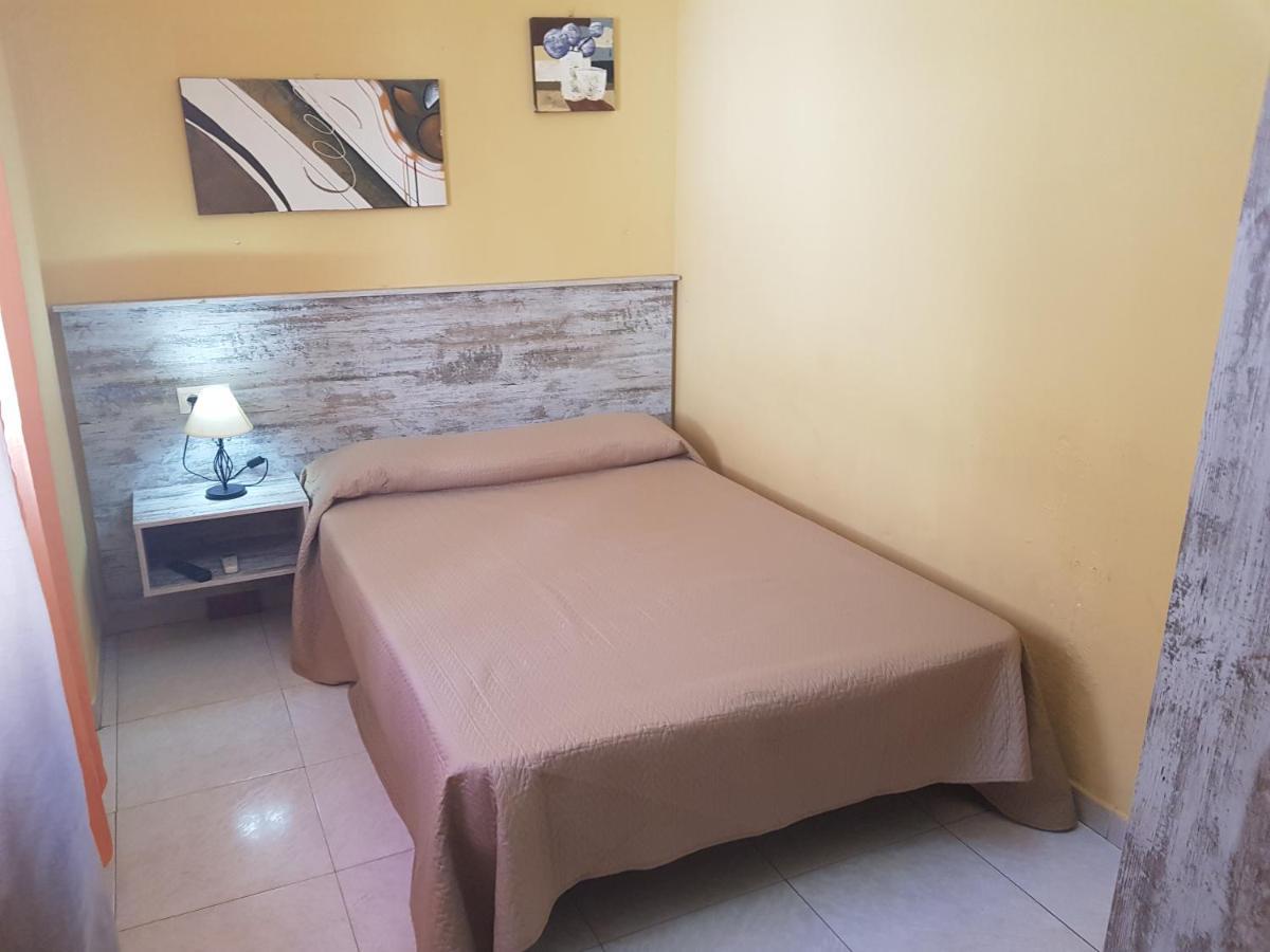 Hostal Virgen Del Rocio Ронда Екстер'єр фото